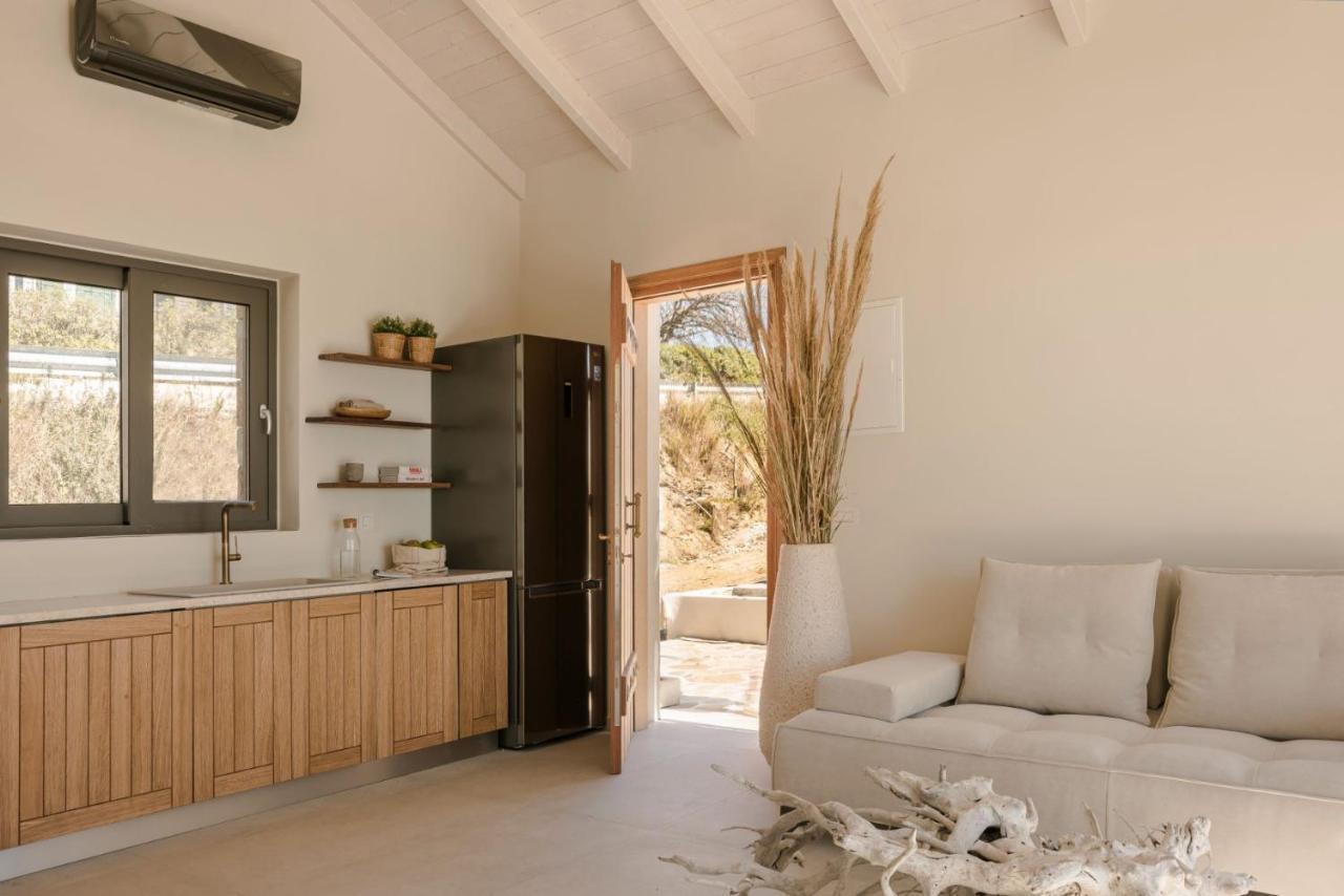 Spathes Suites Kefalonia - Luxury Suites Radzaklí Kültér fotó